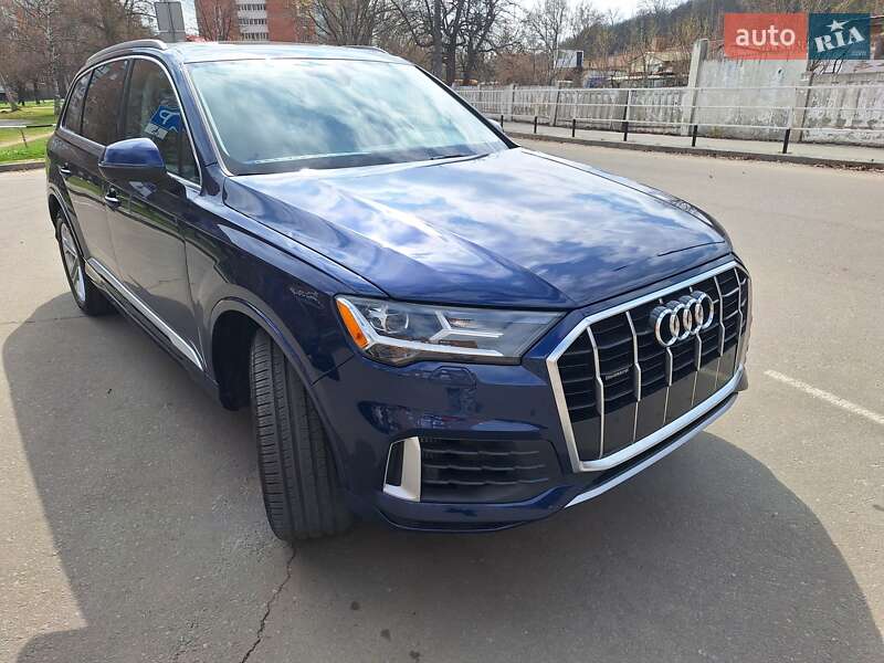 Позашляховик / Кросовер Audi Q7 2020 в Полтаві фото 27 Позашляховик / Кросовер Audi Q7 2020 в Полтаві