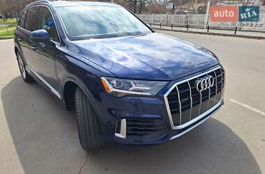 Внедорожник / Кроссовер Audi Q7 2020 в 