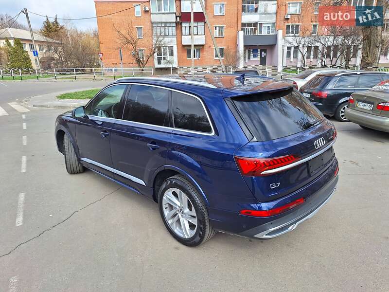 Позашляховик / Кросовер Audi Q7 2020 в Полтаві фото 36 Позашляховик / Кросовер Audi Q7 2020 в Полтаві