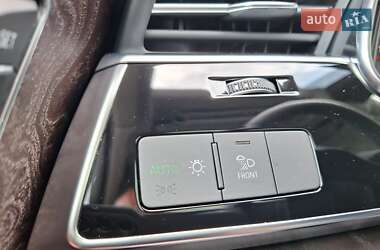 Внедорожник / Кроссовер Audi Q7 2020 в 