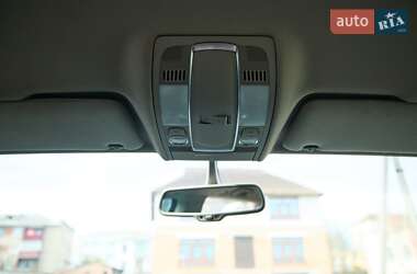 Внедорожник / Кроссовер Audi Q7 2014 в 