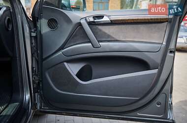 Внедорожник / Кроссовер Audi Q7 2014 в 