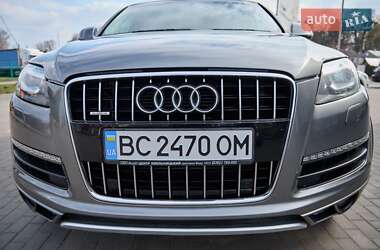 Внедорожник / Кроссовер Audi Q7 2014 в 