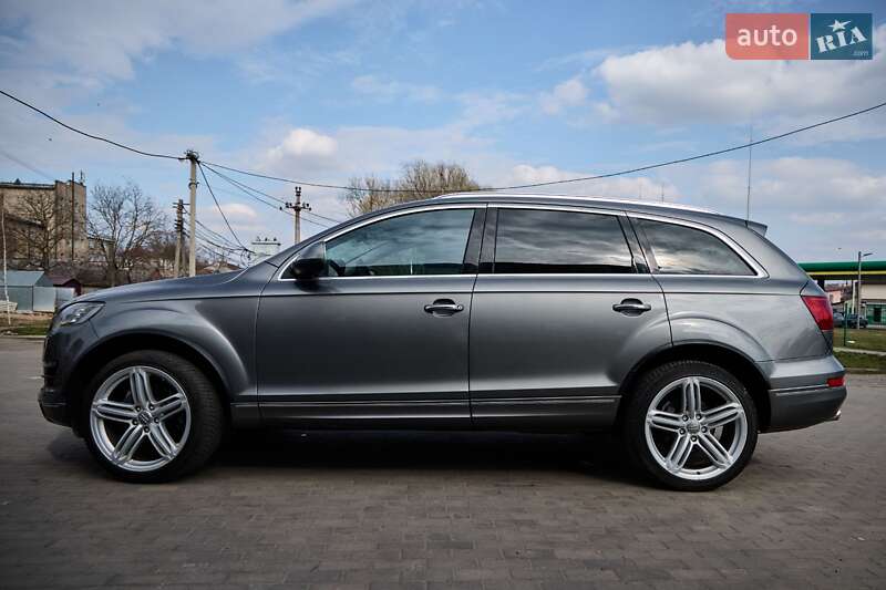 Позашляховик / Кросовер Audi Q7 2014 в Львові