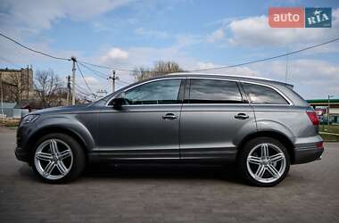 Внедорожник / Кроссовер Audi Q7 2014 в 