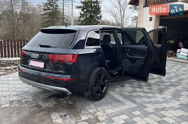 Внедорожник / Кроссовер Audi Q7 2019 в 