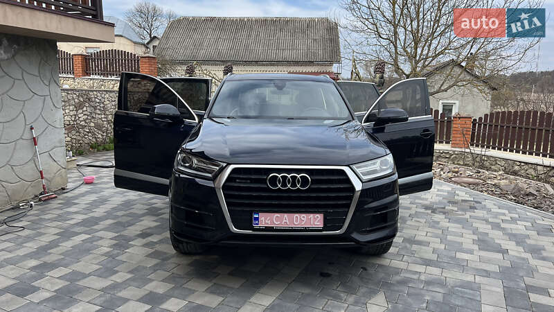 Внедорожник / Кроссовер Audi Q7 2019 в Тернополе