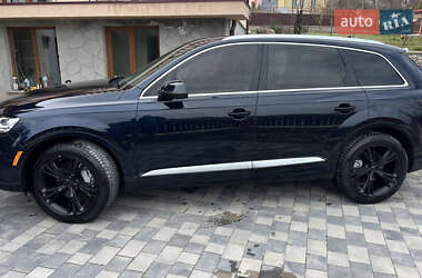 Внедорожник / Кроссовер Audi Q7 2019 в 