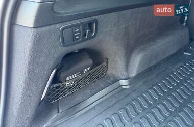 Внедорожник / Кроссовер Audi Q7 2016 в 