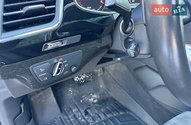 Внедорожник / Кроссовер Audi Q7 2016 в 