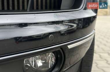 Внедорожник / Кроссовер Audi Q7 2015 в 