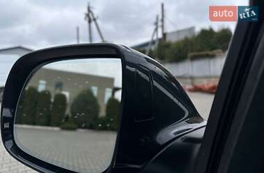 Внедорожник / Кроссовер Audi Q7 2015 в 