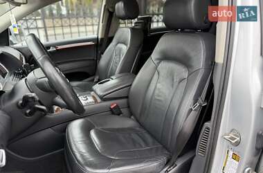 Внедорожник / Кроссовер Audi Q7 2013 в 