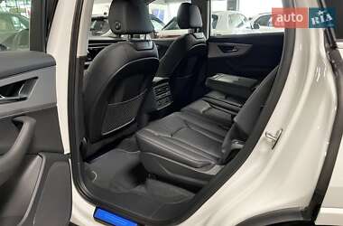 Внедорожник / Кроссовер Audi Q7 2025 в 
