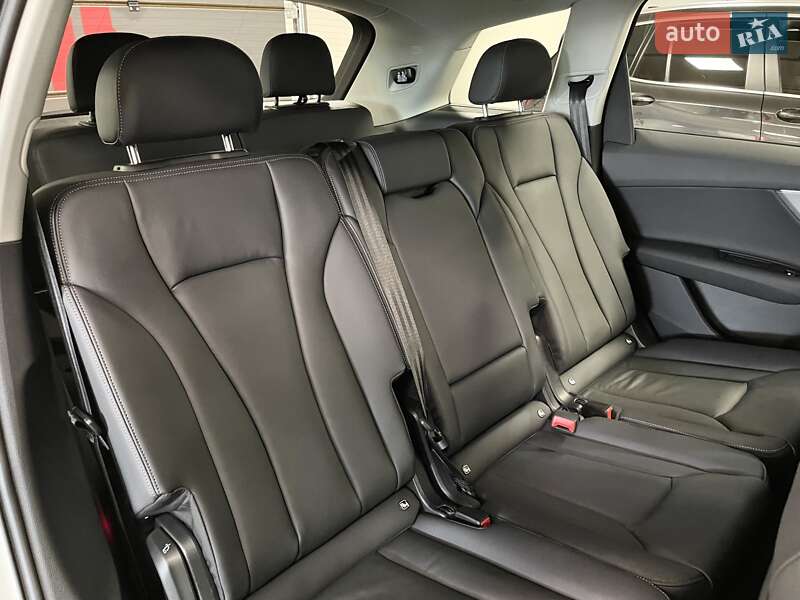Позашляховик / Кросовер Audi Q7 2025 в Львові