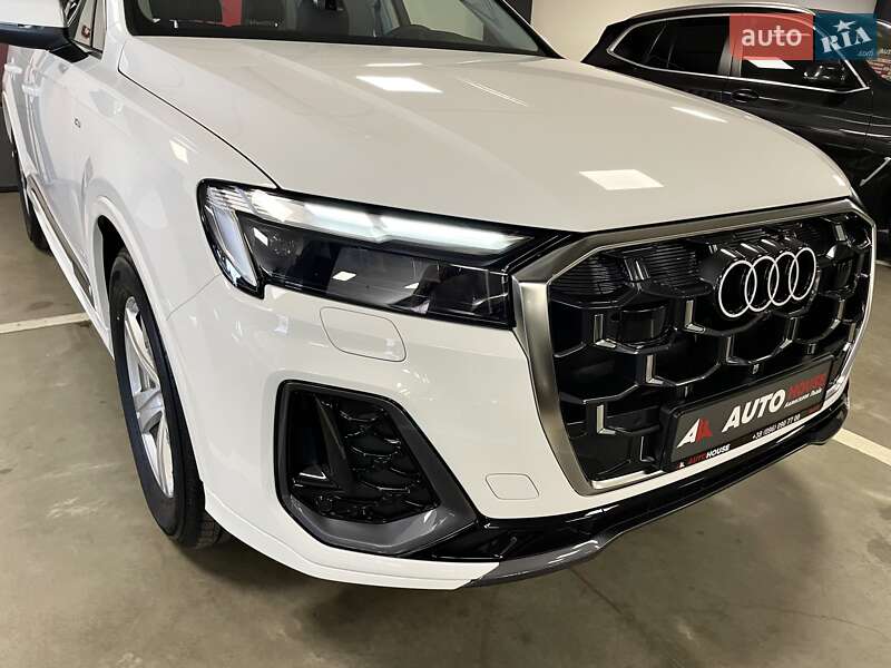 Позашляховик / Кросовер Audi Q7 2025 в Львові