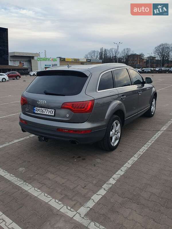 Внедорожник / Кроссовер Audi Q7 2012 в Житомире
