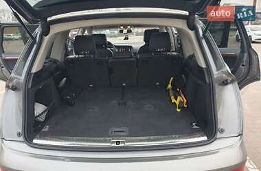 Внедорожник / Кроссовер Audi Q7 2012 в 