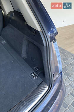 Позашляховик / Кросовер Audi Q7 2013 в 