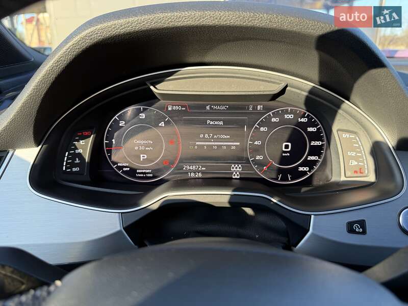 Позашляховик / Кросовер Audi Q7 2016 в Вінниці