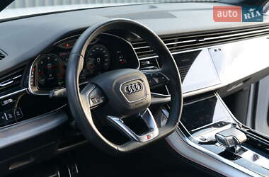 Внедорожник / Кроссовер Audi Q7 2021 в 
