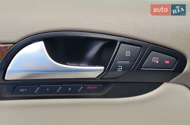 Внедорожник / Кроссовер Audi Q7 2012 в 