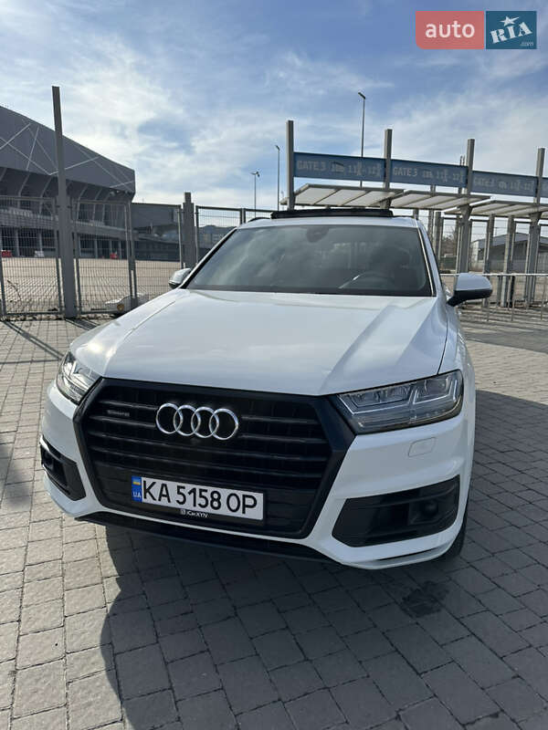 Внедорожник / Кроссовер Audi Q7 2018 в Львове