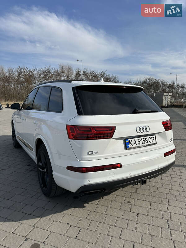 Внедорожник / Кроссовер Audi Q7 2018 в Львове