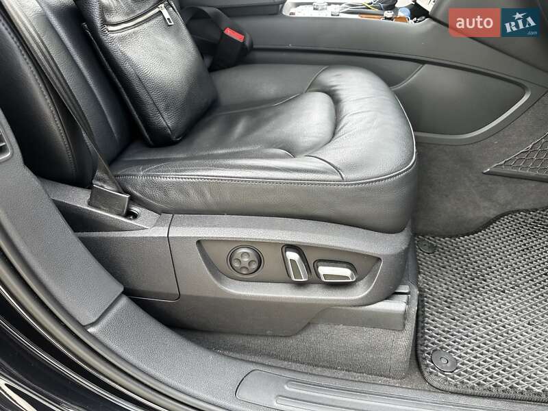 Внедорожник / Кроссовер Audi Q7 2013 в Днепре