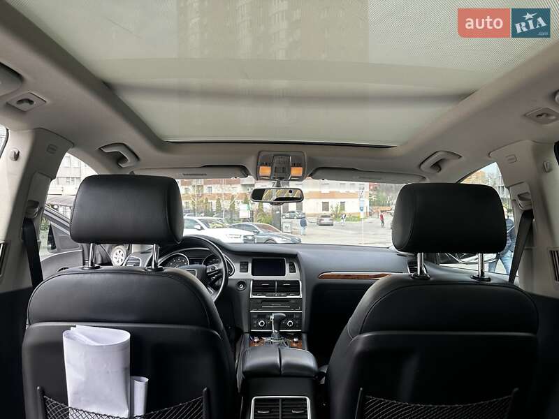Внедорожник / Кроссовер Audi Q7 2013 в Днепре