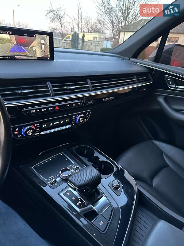Позашляховик / Кросовер Audi Q7 2016 в Івано-Франківську