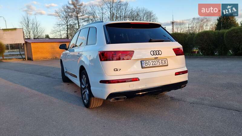 Позашляховик / Кросовер Audi Q7 2018 в Тернополі