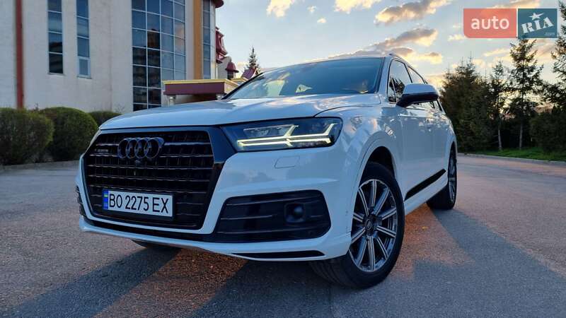 Позашляховик / Кросовер Audi Q7 2018 в Тернополі