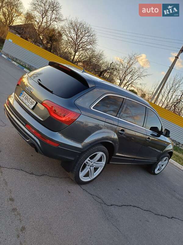 Внедорожник / Кроссовер Audi Q7 2009 в Изяславе