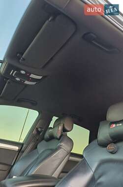 Внедорожник / Кроссовер Audi Q7 2009 в 