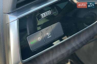 Внедорожник / Кроссовер Audi Q7 2020 в 