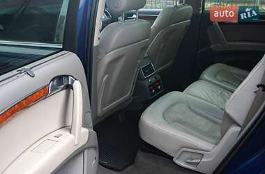 Позашляховик / Кросовер Audi Q7 2014 в 