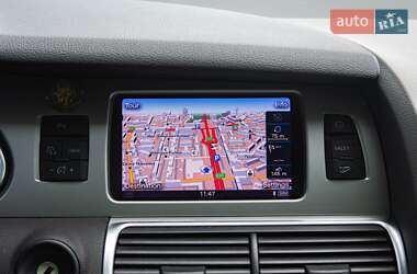 Позашляховик / Кросовер Audi Q7 2014 в 