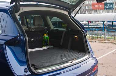 Позашляховик / Кросовер Audi Q7 2014 в 