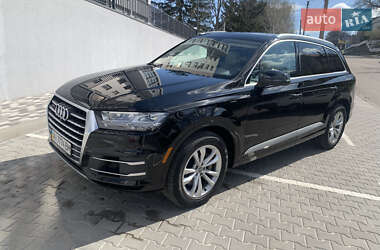 Внедорожник / Кроссовер Audi Q7 2019 в 