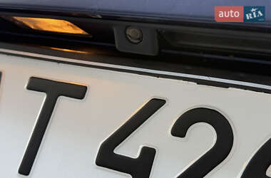 Внедорожник / Кроссовер Audi Q7 2012 в 