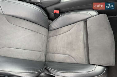 Внедорожник / Кроссовер Audi Q7 2012 в 