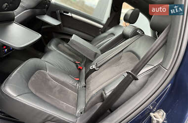 Внедорожник / Кроссовер Audi Q7 2012 в 