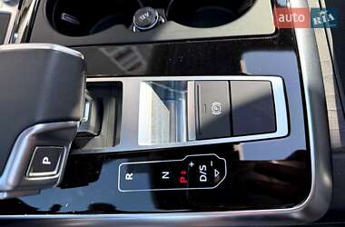 Внедорожник / Кроссовер Audi Q7 2022 в 