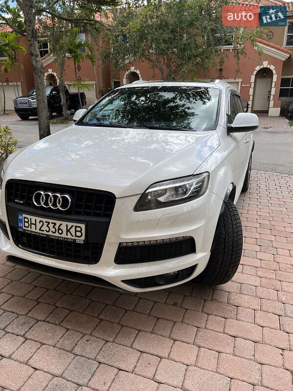 Внедорожник / Кроссовер Audi Q7 2014 в Одессе