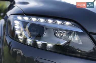 Внедорожник / Кроссовер Audi Q7 2010 в 