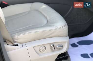Внедорожник / Кроссовер Audi Q7 2010 в 
