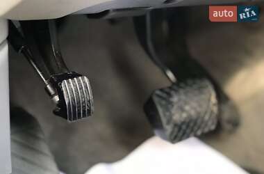 Внедорожник / Кроссовер Audi Q7 2010 в 