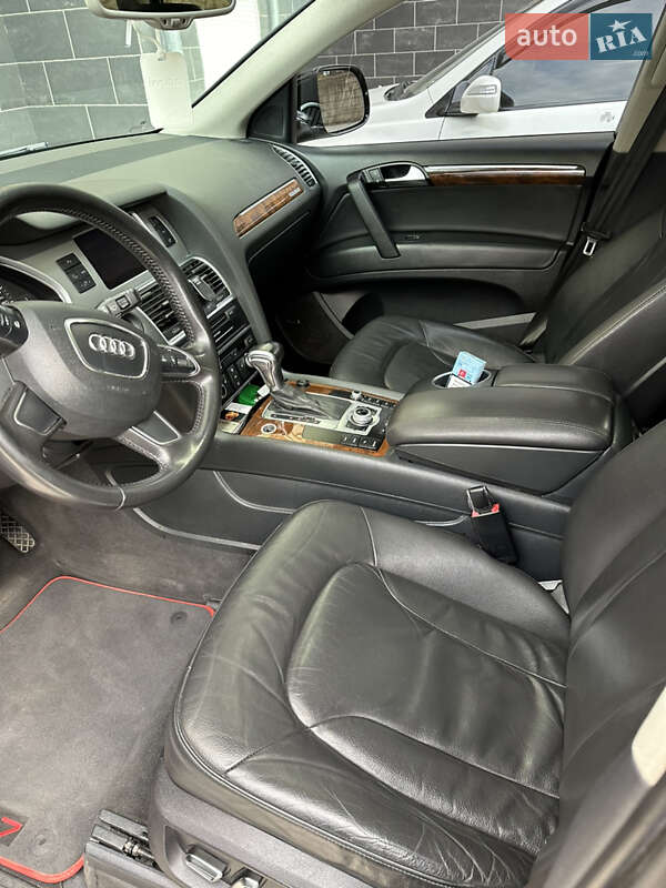 Внедорожник / Кроссовер Audi Q7 2013 в Киеве