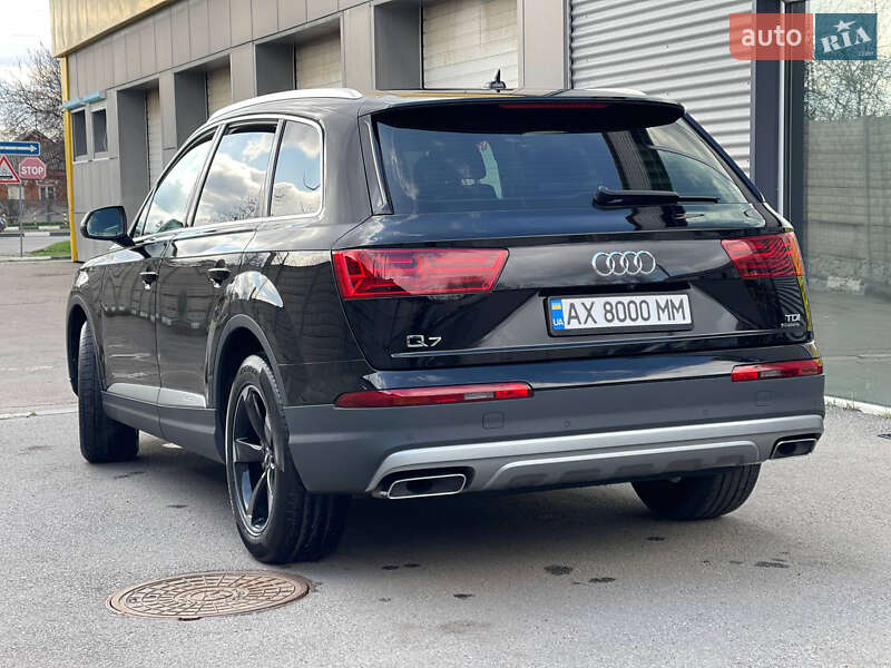 Внедорожник / Кроссовер Audi Q7 2018 в Харькове